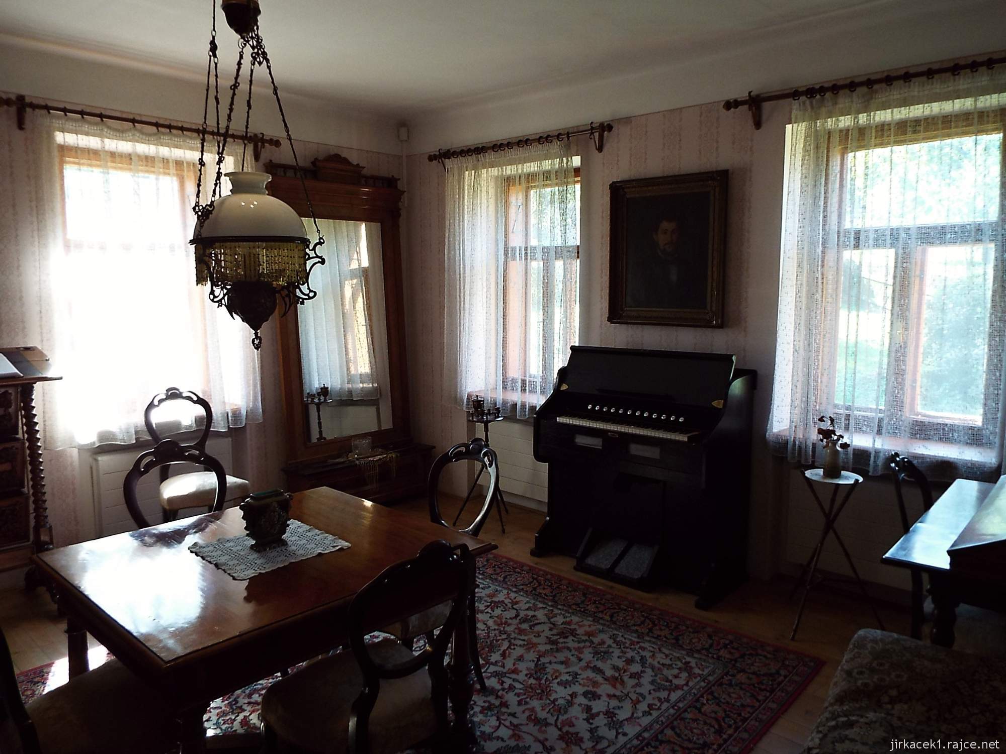 Hukvaldy - Památník Leoše Janáčka 06 - Janáčkova pracovna s klavírem