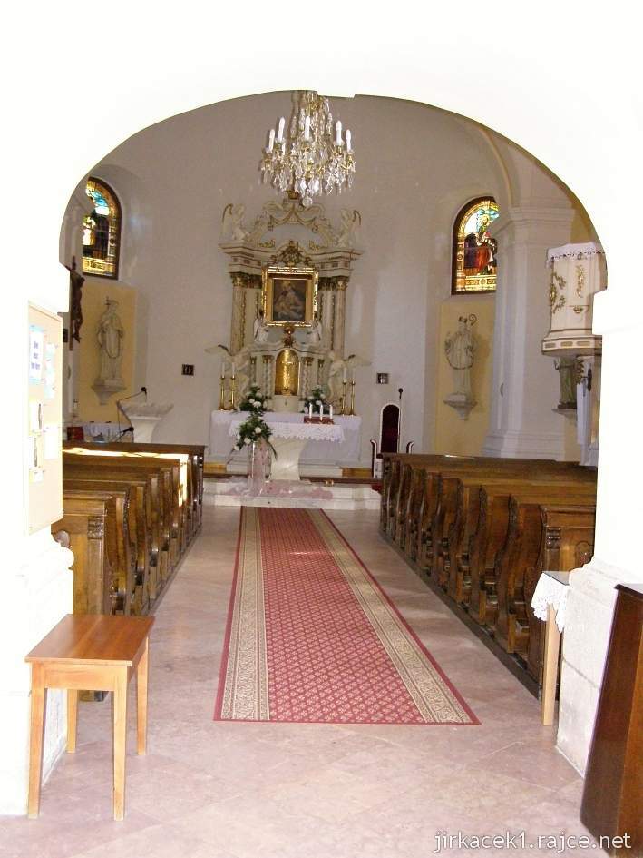 Provodov 03 -  Poutní kostel Panny Marie Sněžné - interiér