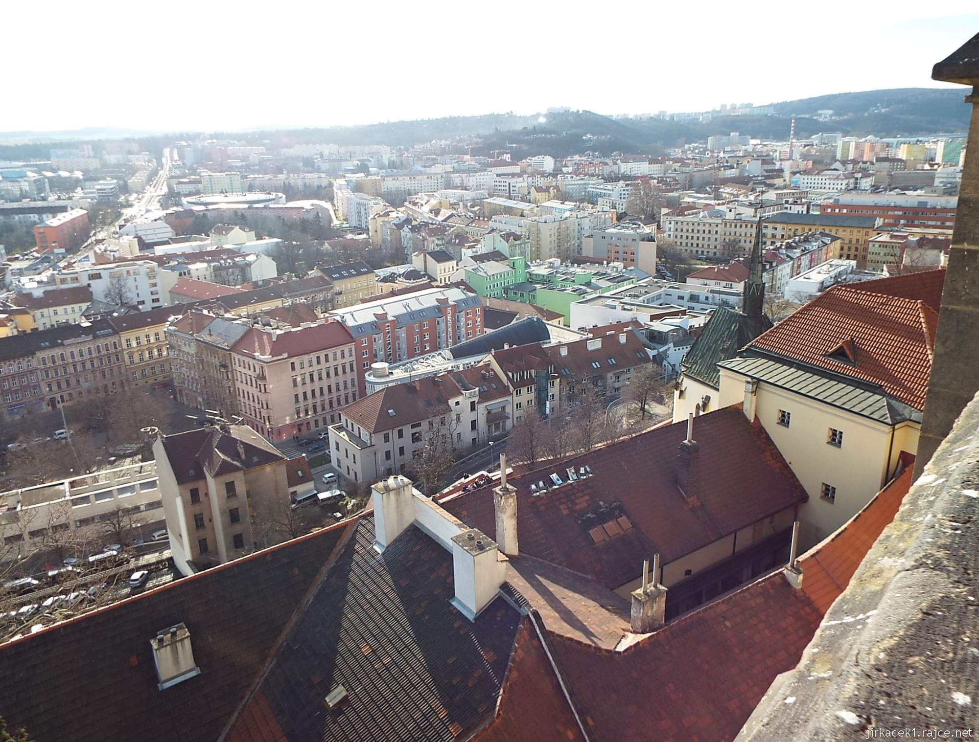 E - Brno - Katedrála sv. Petra a Pavla 24 - výhled z věže na Brno
