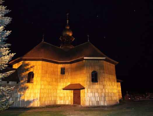 Velké Karlovice - Kostel Panny Marie Sněžné 37 - v noci