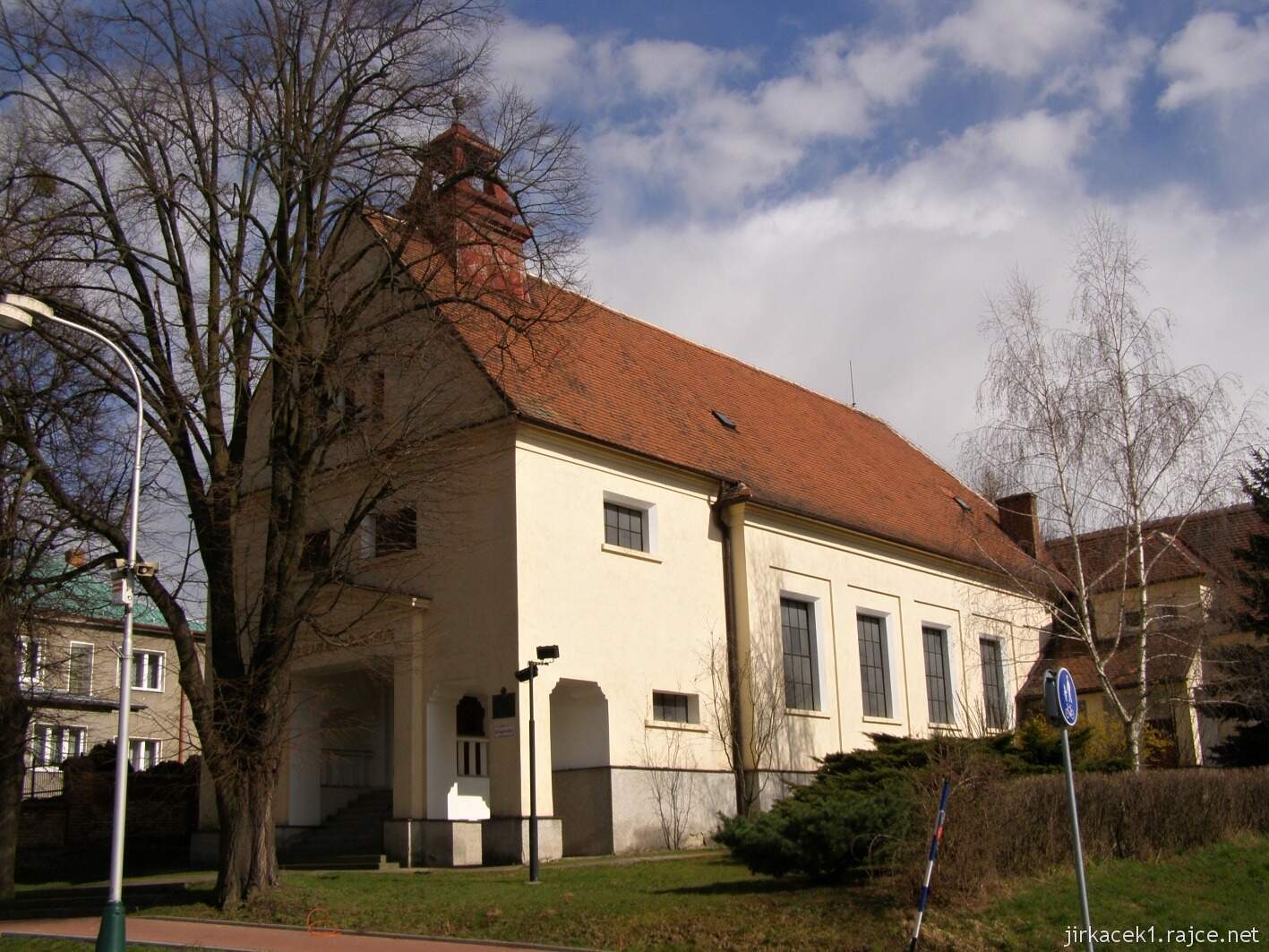 Velký Týnec - kostel církve československé husitské - Husův sbor