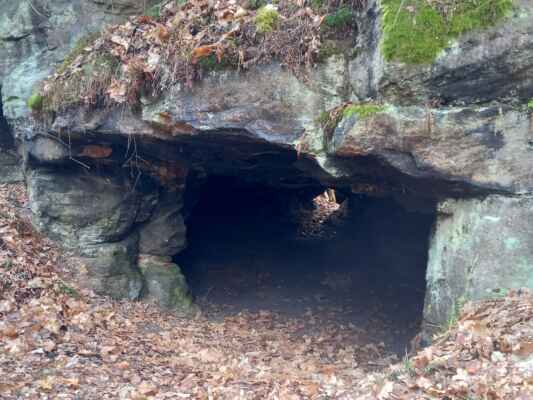 Jeskyně Cikánka - hlavní portál