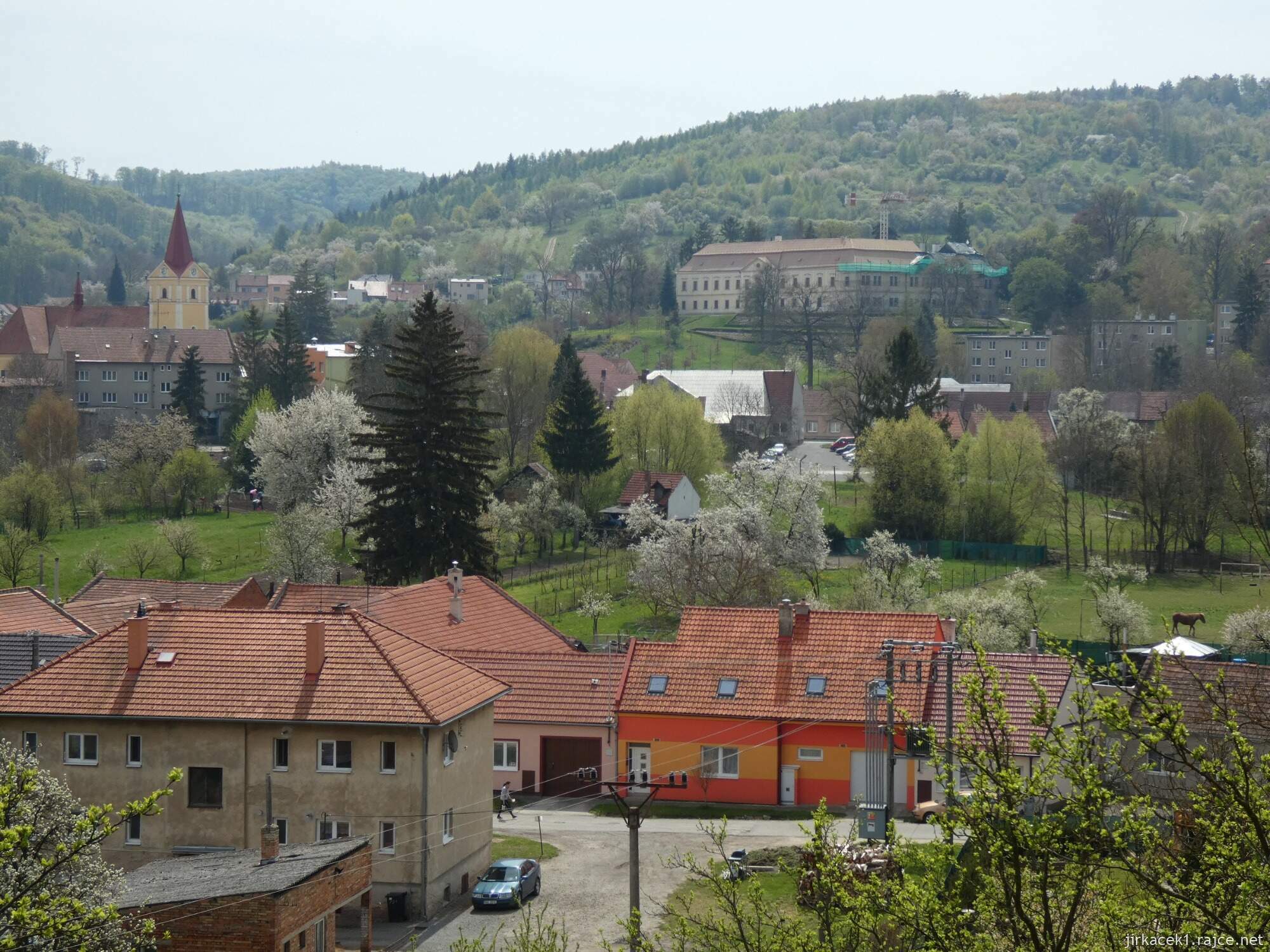 Koryčany - pohled na město a zámek od kaple sv. Floriána