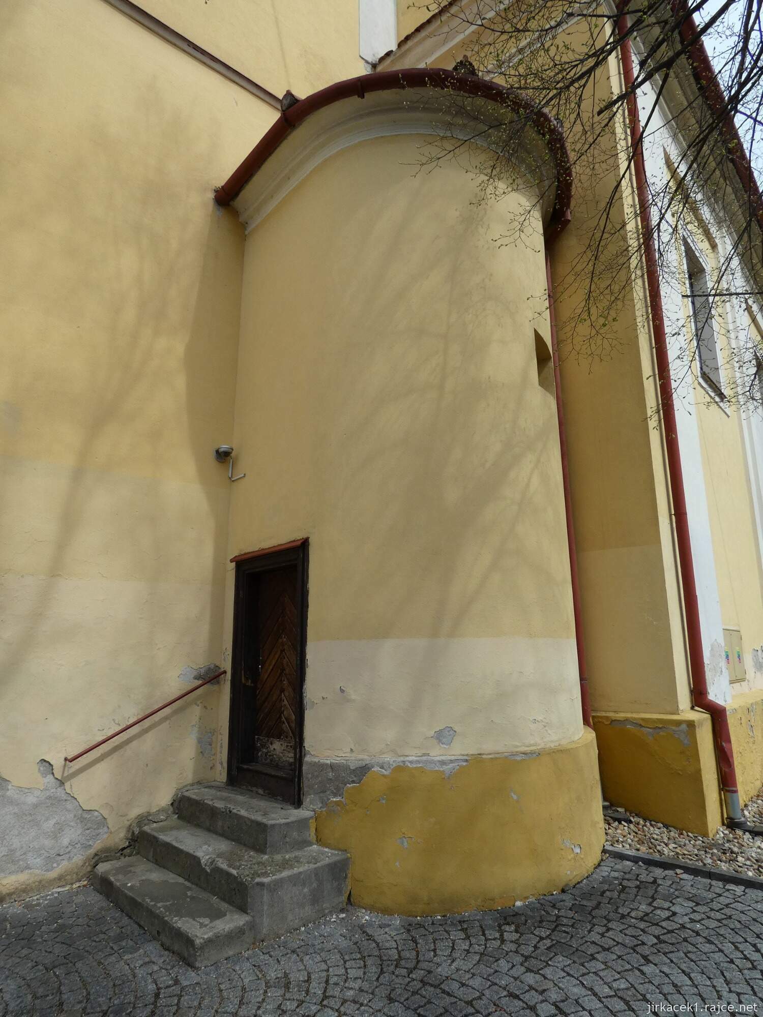 Koryčany - kostel sv. Vavřince - schodiště ve věžičce