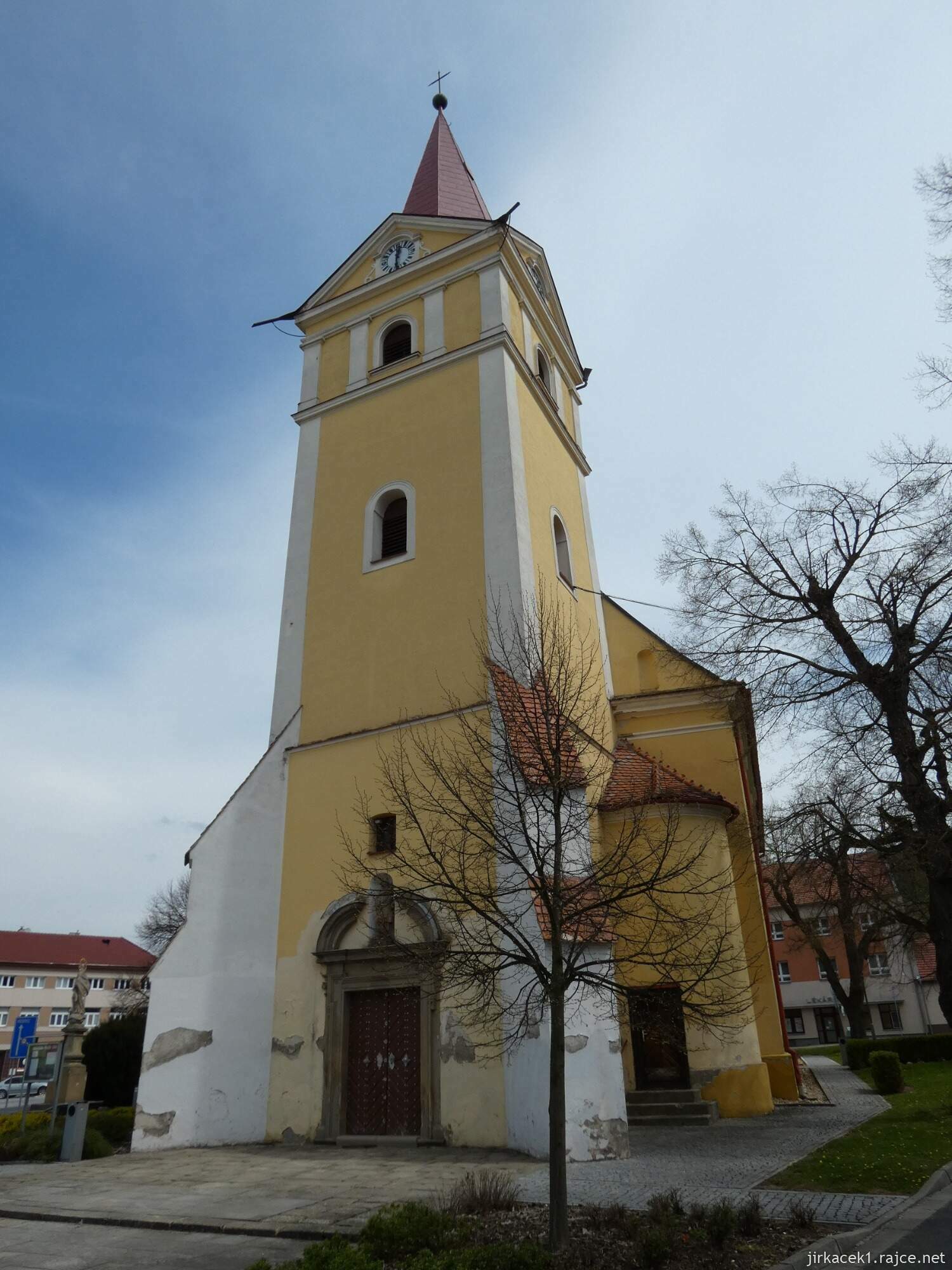 Koryčany - kostel sv. Vavřince - čelní pohled