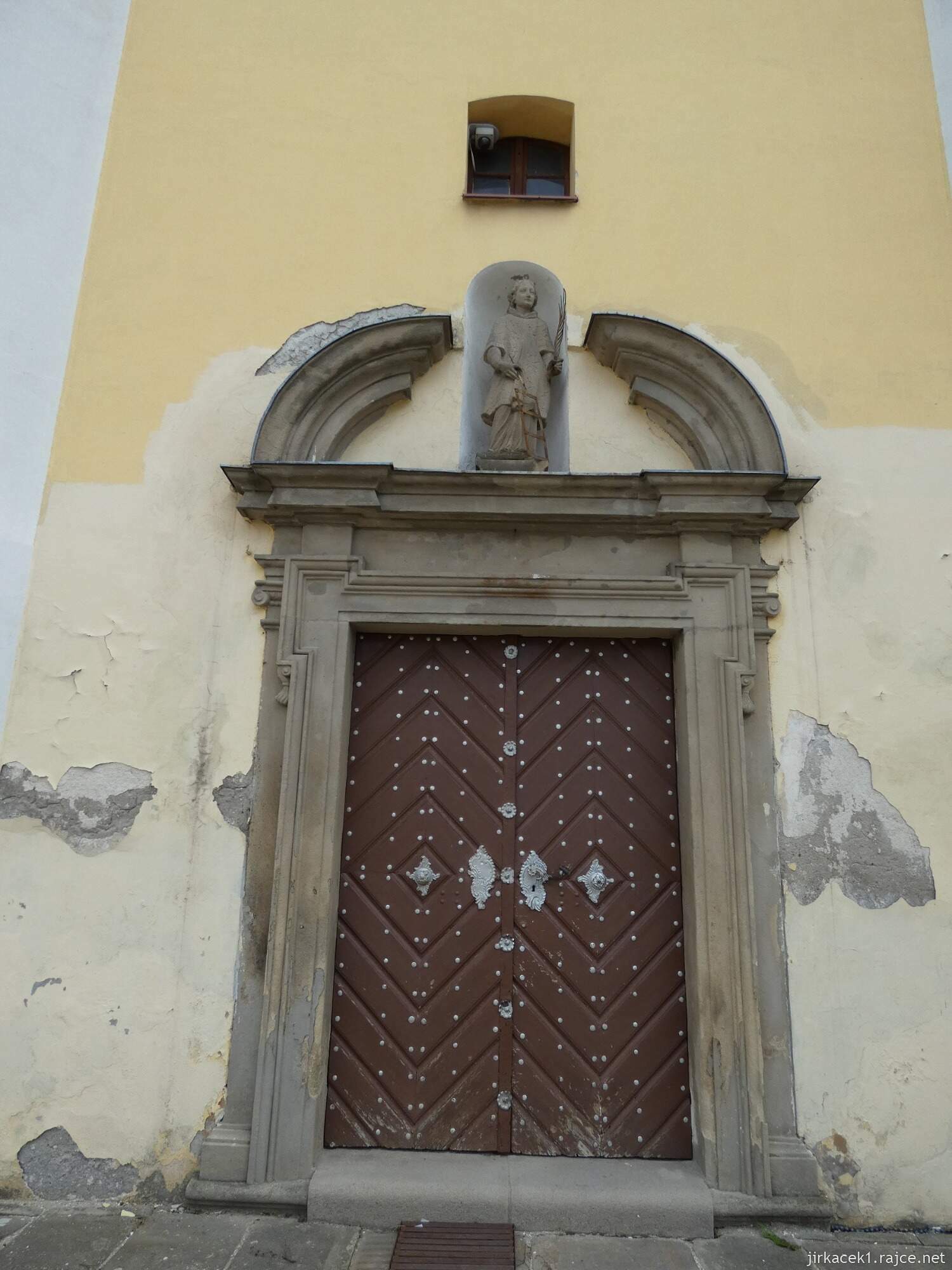 Koryčany - kostel sv. Vavřince - hlavní vchod