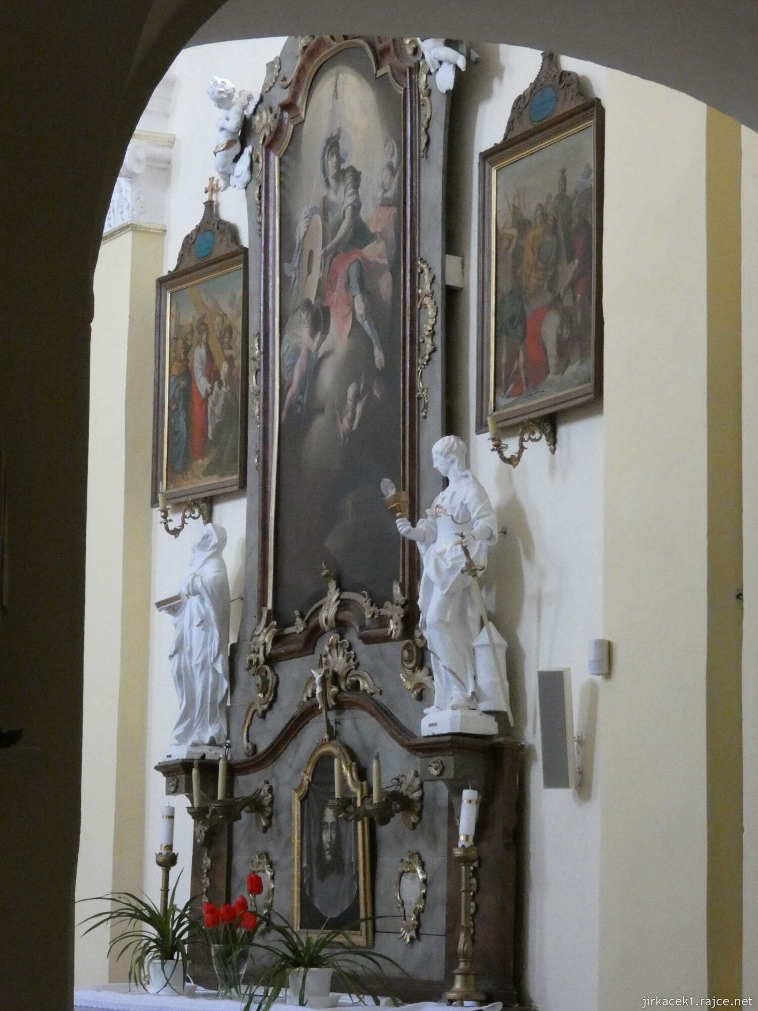 Koryčany - kostel sv. Vavřince - boční oltář