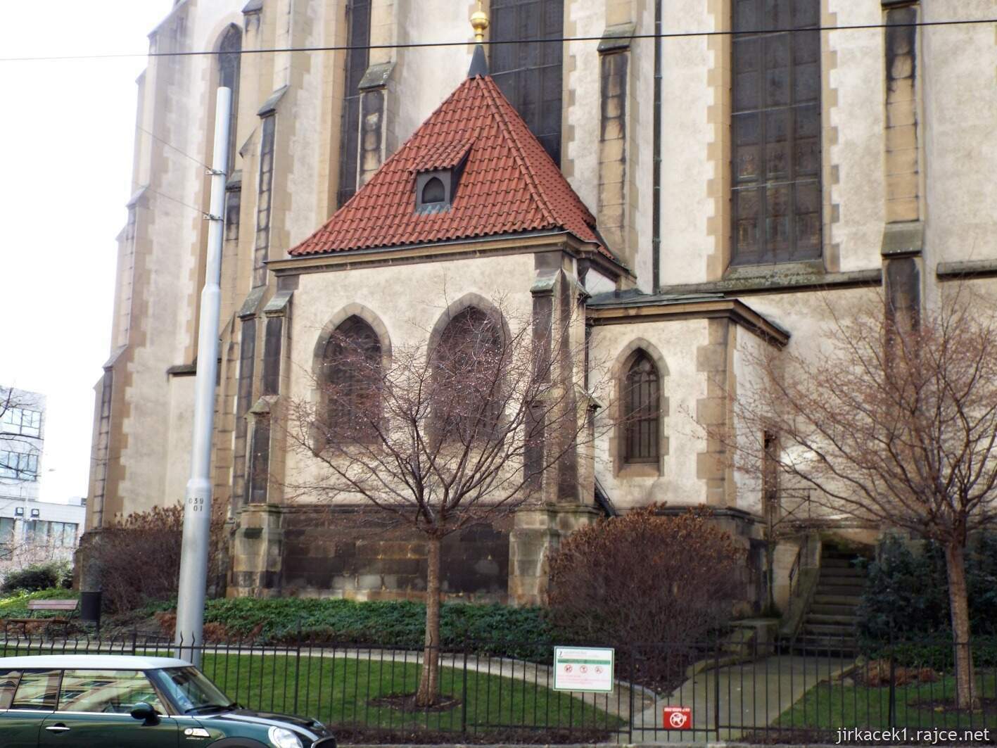 B - Praha Holešovice - kostel sv. Antonína Paduánského 02