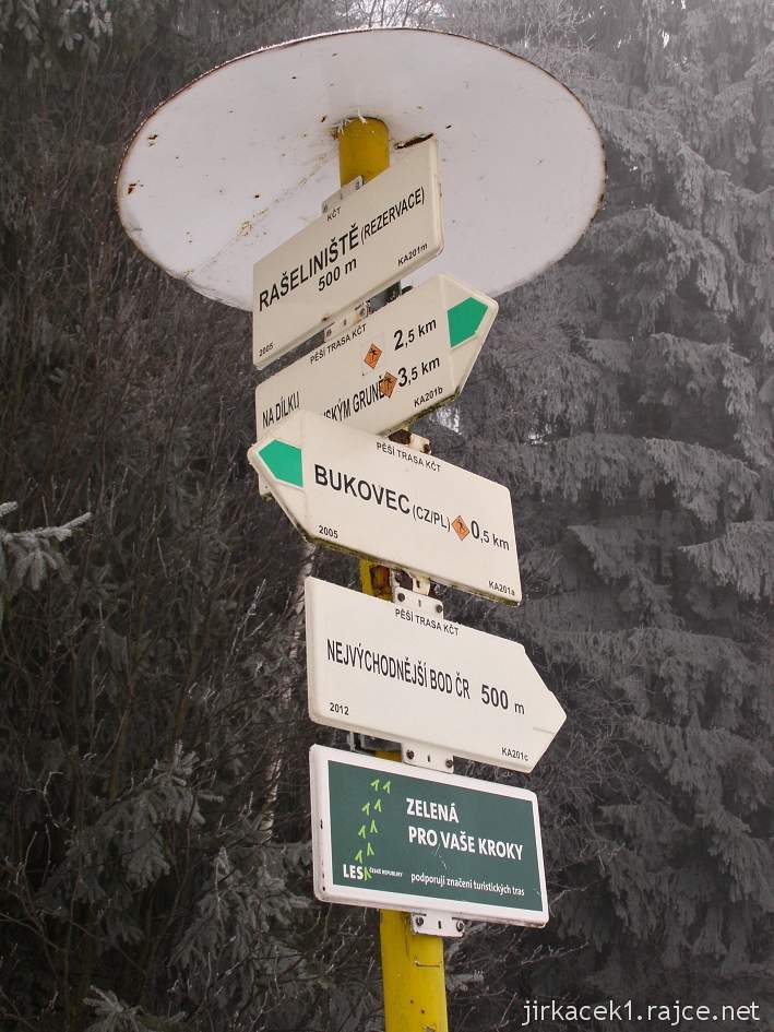 Bukovec - přírodní rezervace a rašeliniště - rozcestník u parkoviště