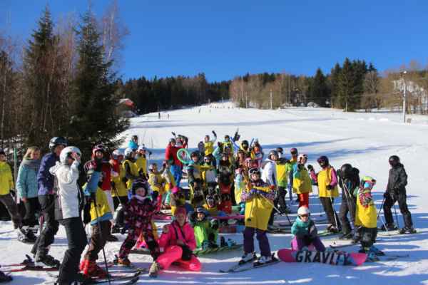 barevne-prazdniny-jarni-prazdniny-krkonose-2019