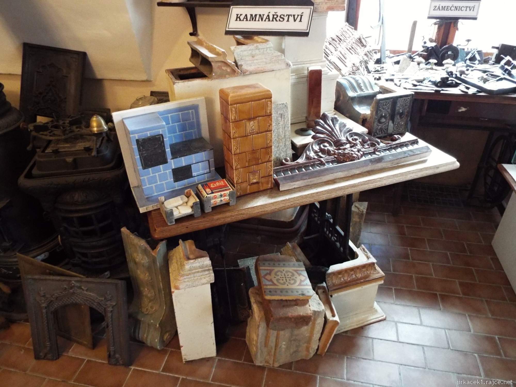 zámek Konice - muzeum řemesel v 1.místnosti