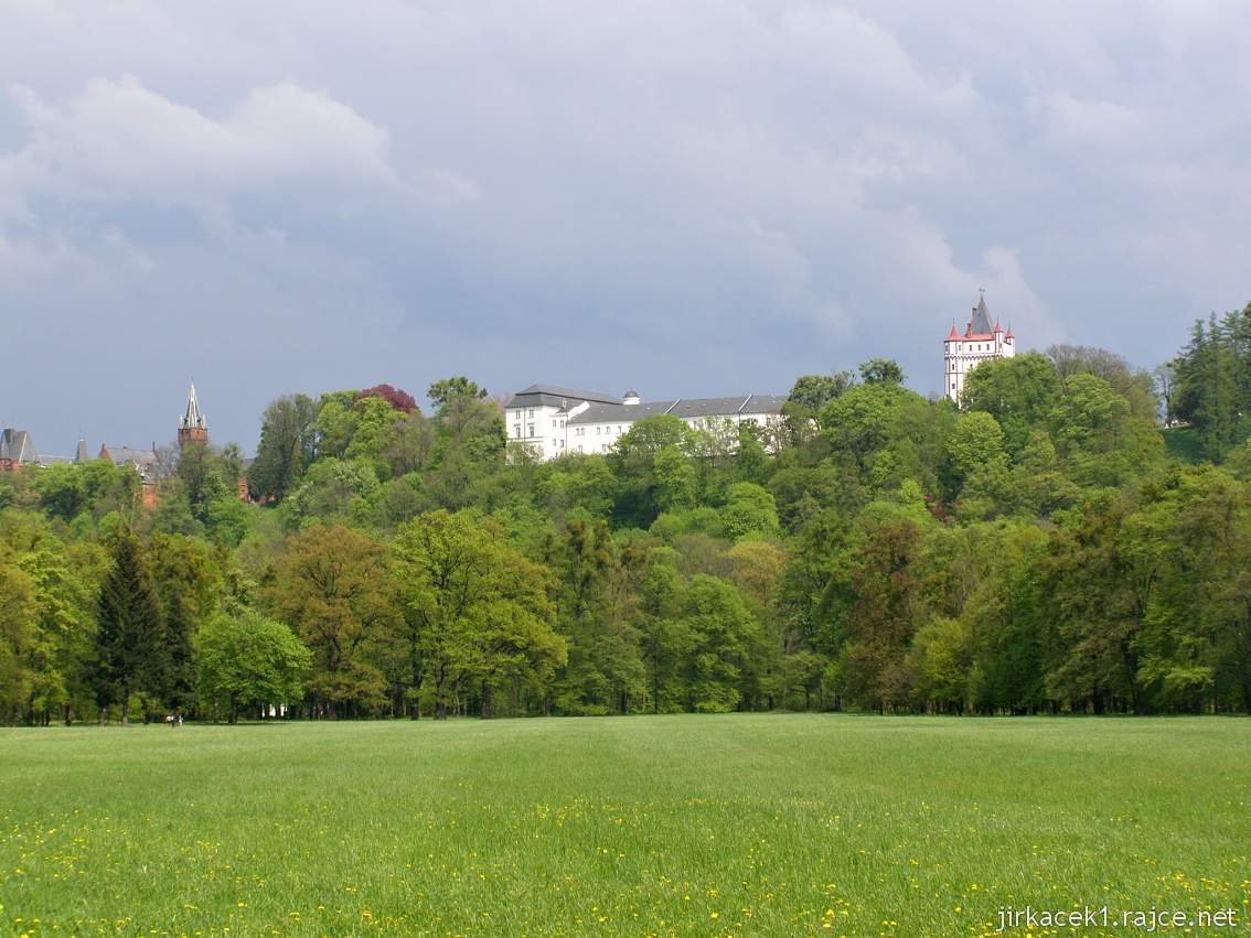 E - zámek Hradec nad Moravicí