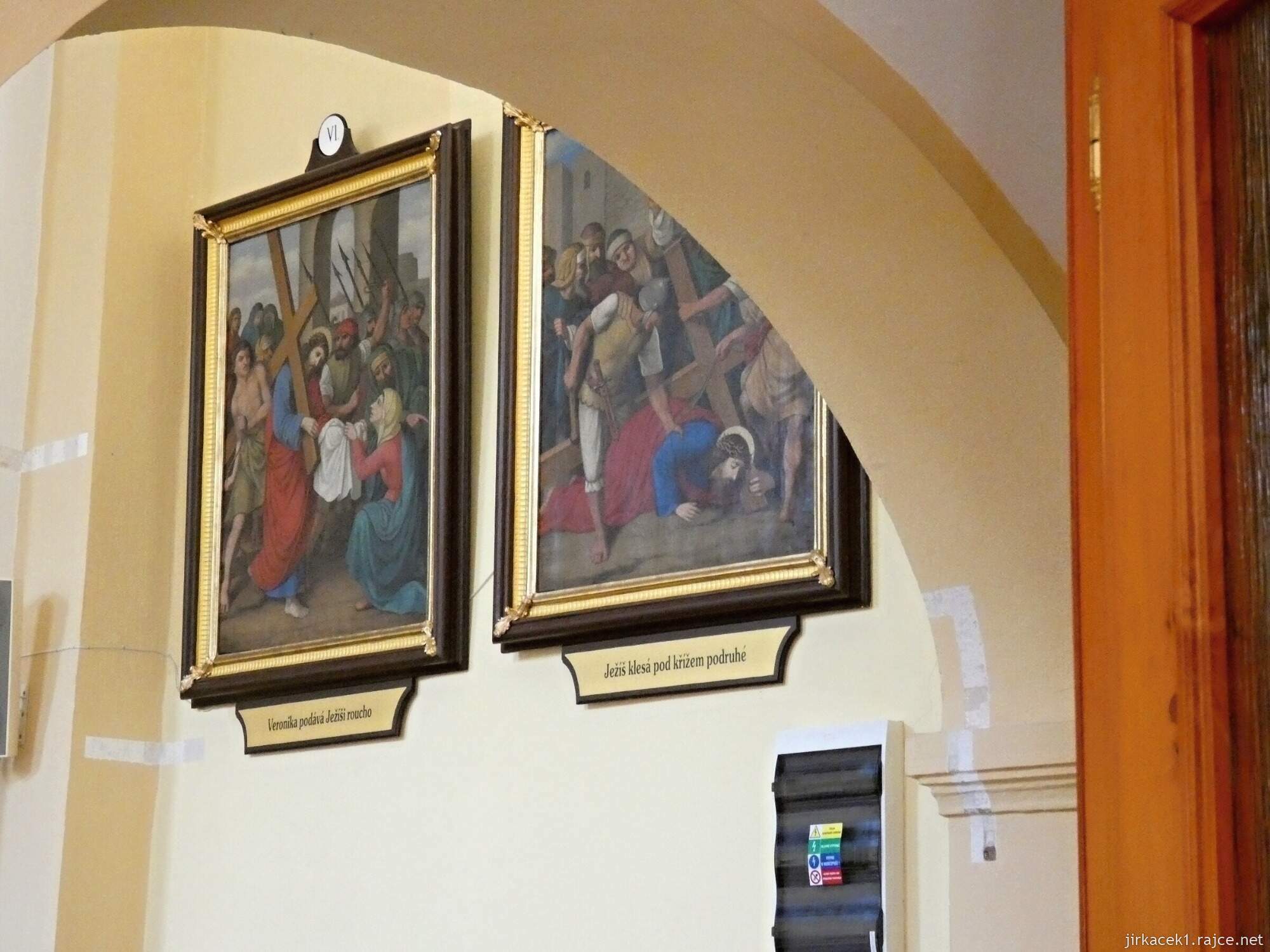 K - Rusava - kostel Povýšení sv. Kříže 018