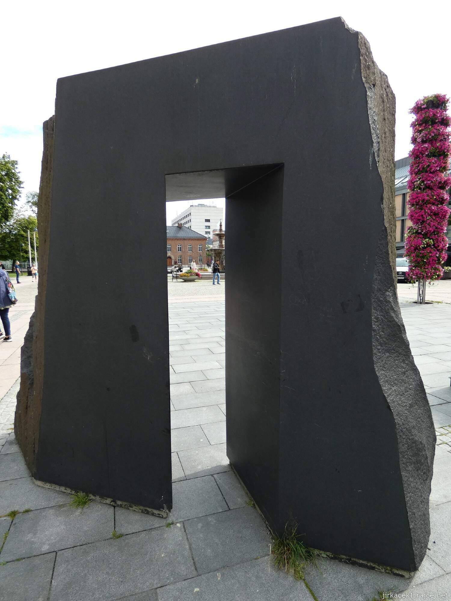 6b - Kristiansand - městský park Wergelandsparken a okolní památky 004